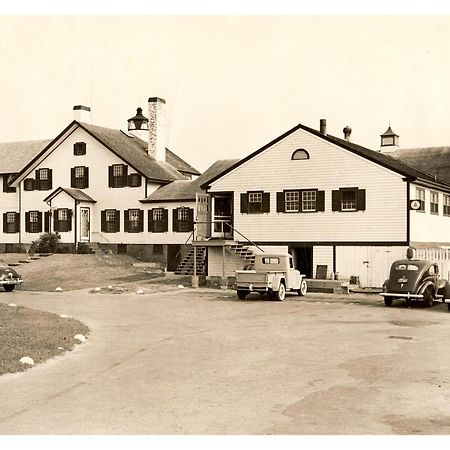 Lighthouse Inn Cape Cod West Dennis Bagian luar foto