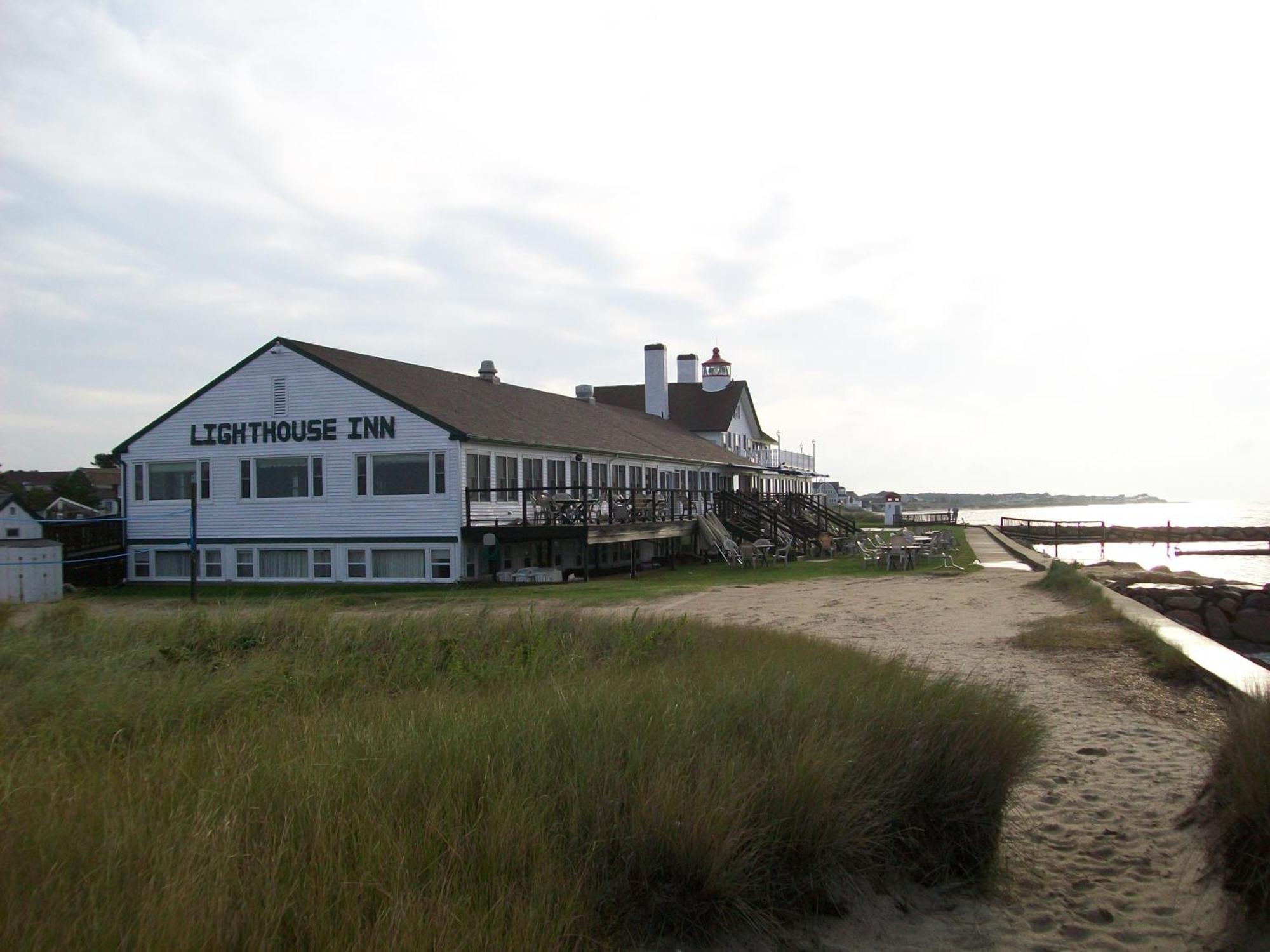 Lighthouse Inn Cape Cod West Dennis Bagian luar foto