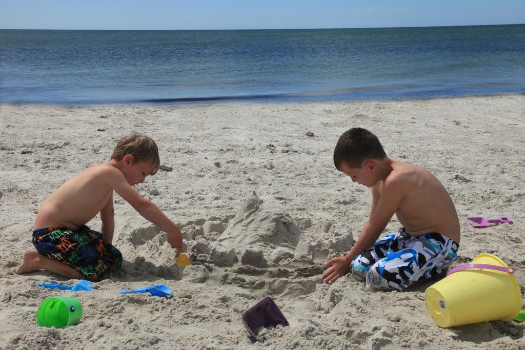 Lighthouse Inn Cape Cod West Dennis Bagian luar foto