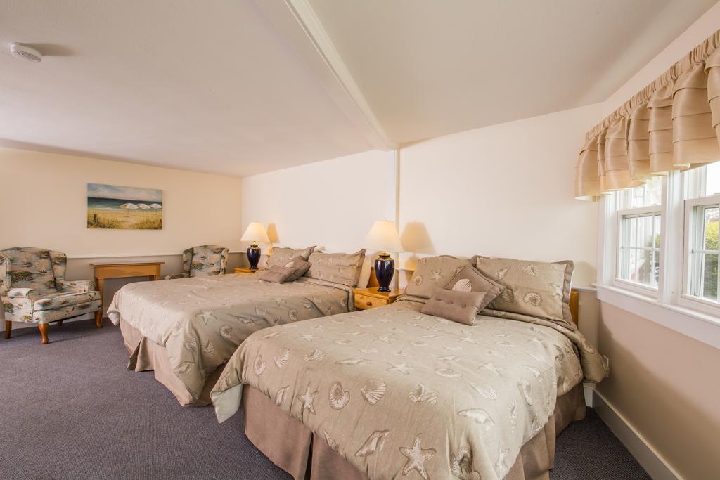 Lighthouse Inn Cape Cod West Dennis Bagian luar foto