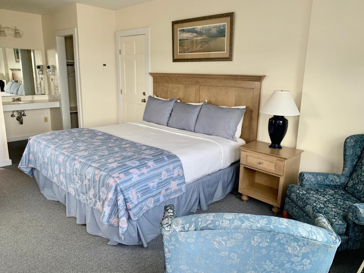 Lighthouse Inn Cape Cod West Dennis Bagian luar foto