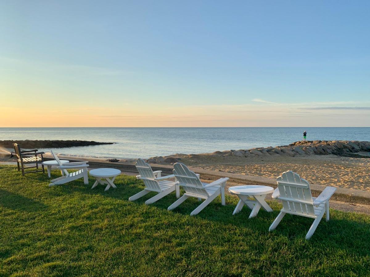 Lighthouse Inn Cape Cod West Dennis Bagian luar foto
