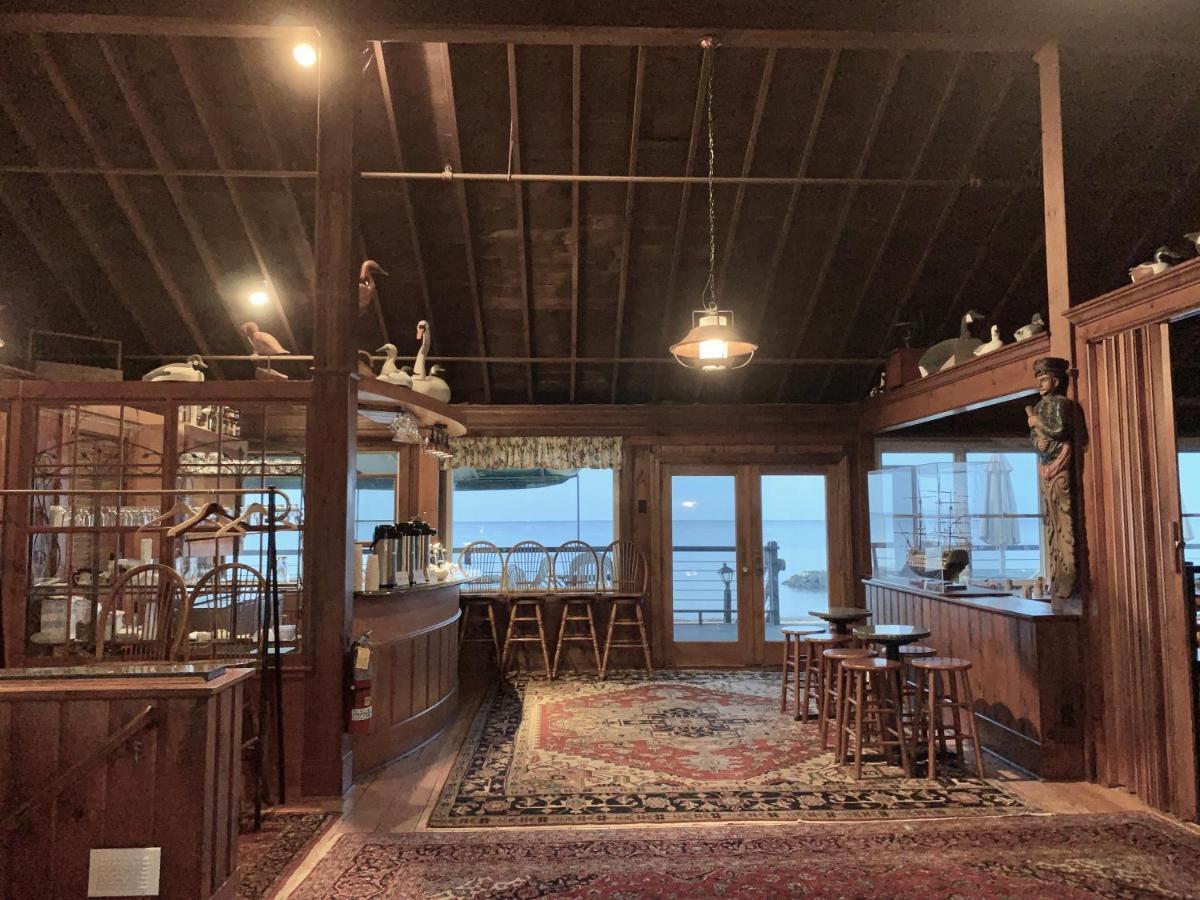 Lighthouse Inn Cape Cod West Dennis Bagian luar foto