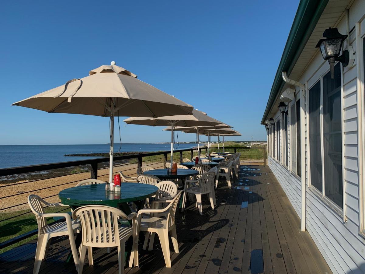 Lighthouse Inn Cape Cod West Dennis Bagian luar foto